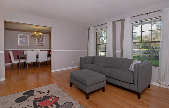 Family Room 2e