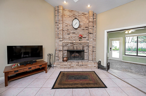 Living Room 3