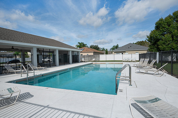 Pool 2