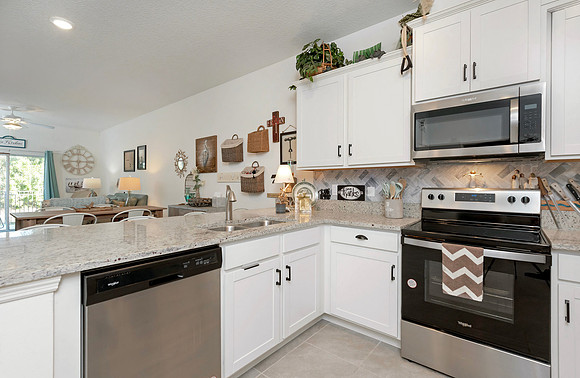 Kitchen 3