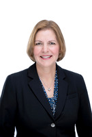 Ruth Weeks - Headshots