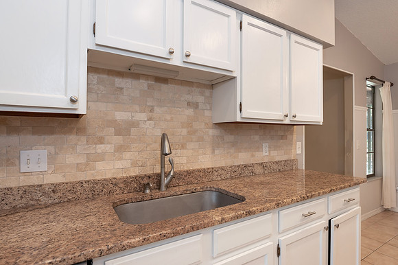 Kitchen 3