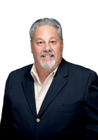 Pete Candela - Headshots