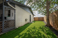 Artifial Turf side yard